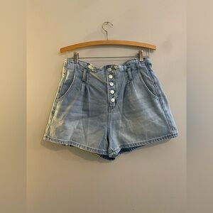 American Eagle Scalloped Top High Rise Jean Shorts
